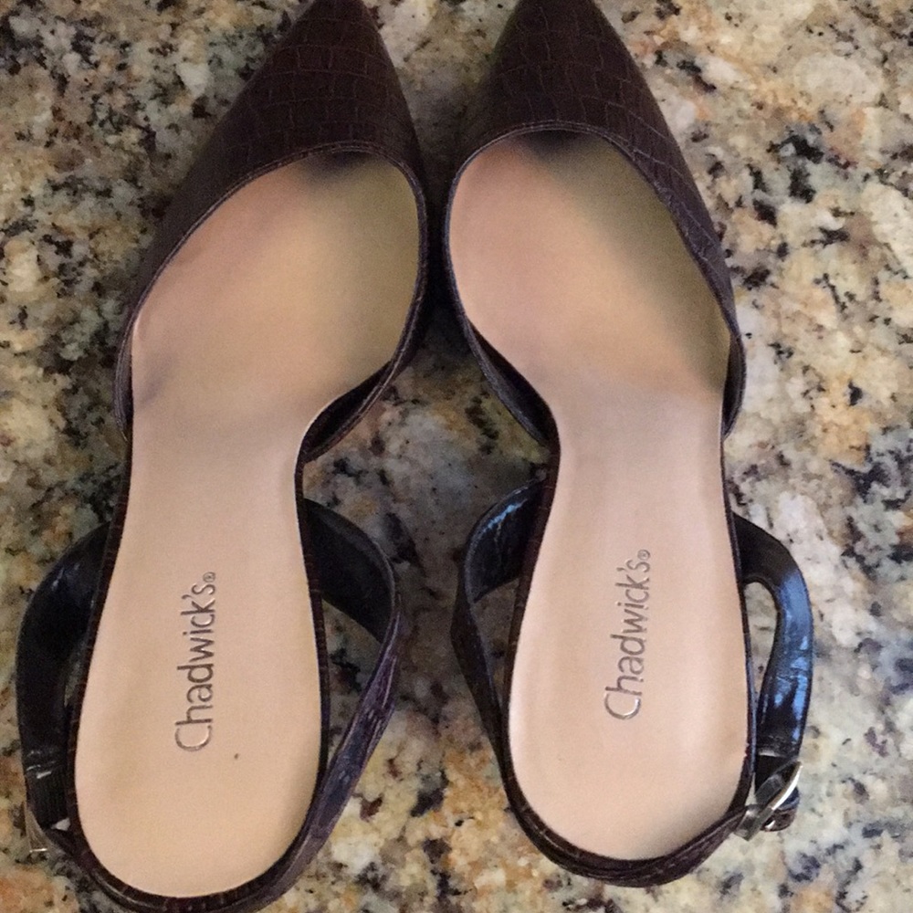 Shoes - Picture 2 of 6